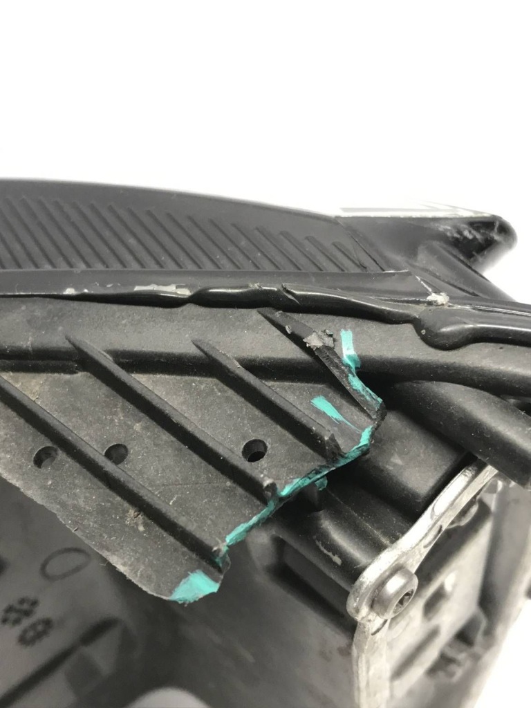 Фара перед передняя правый  led dacia sandero 3 3 jogger 20- 260107920r Оригинал