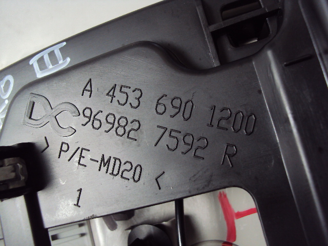 фото №6, Лампа потолочный renault twingo iii ze fl 20-