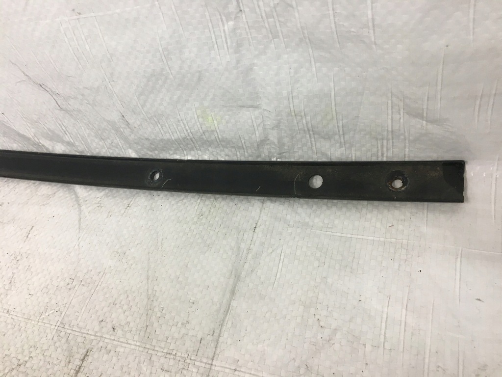 фото №12, Audi a3 8l напрямна кронштейн бампера 8l0807641