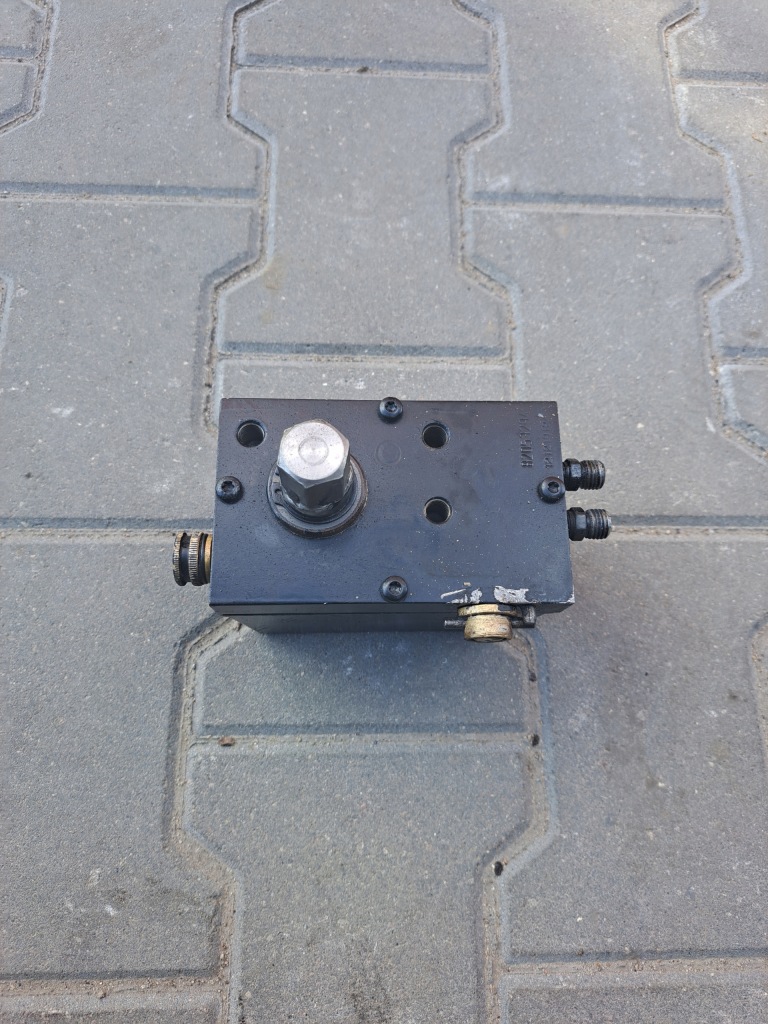 фото №1, Помпа подъёма кабины renault premium dxi volvo fe