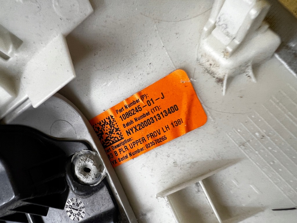 фото №8, Защита обшивка стойка b среднего левая левая tesla model 3 przedlift