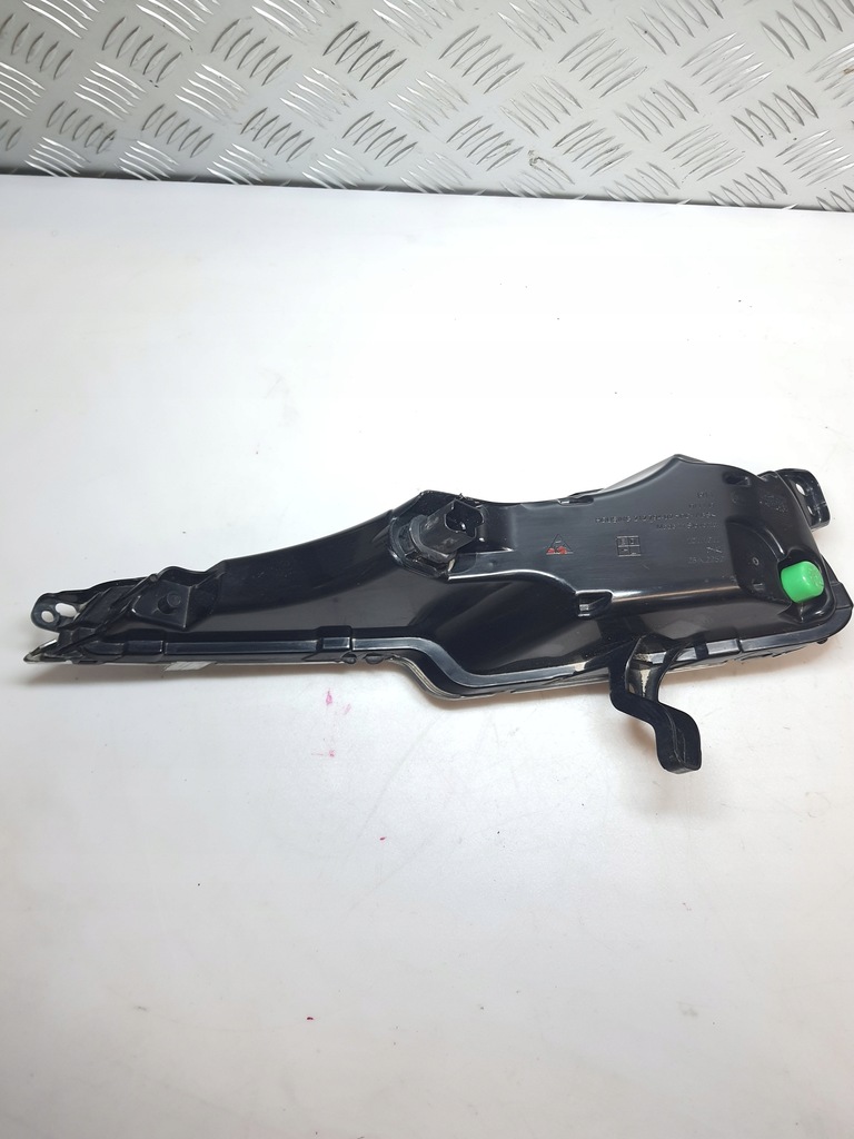 фото №7, Лампа противотуманная фара правый peugeot 308 lift t9 21279402