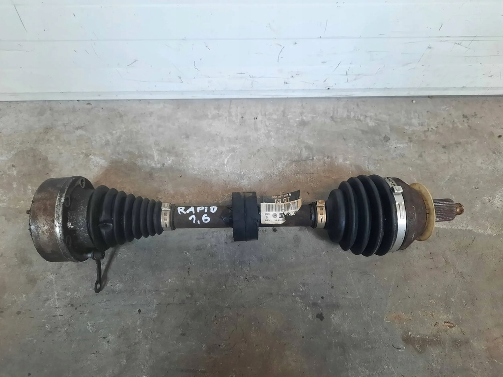 фото №1, Приводной вал передняя левая skoda rapid 1.6 tdi 6r0407763q
