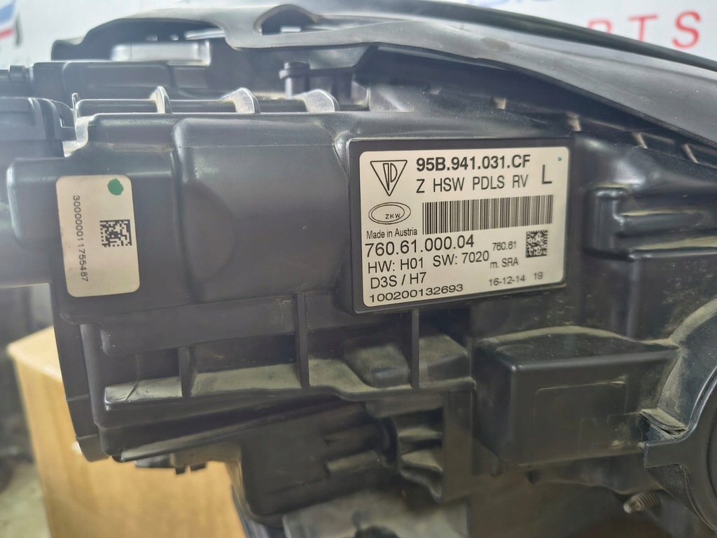 фото №10, Лампа передняя фара левый правый porsche macan 95b 14-18r bi-xenon