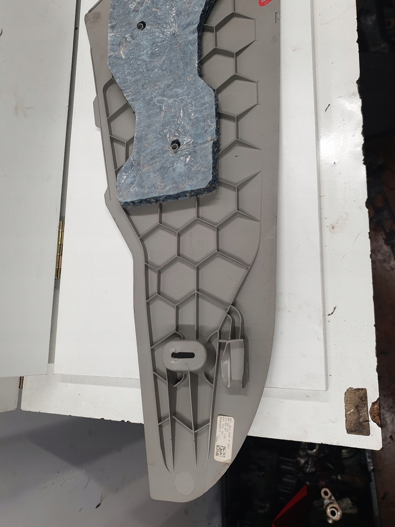 фото №5, Vw passat b7 usa 2.5b 11-16 правая защита туннель среднего пассажира