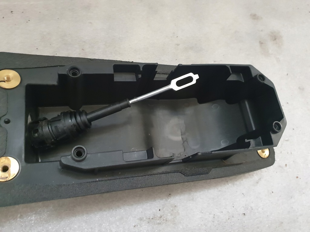 фото №5, Трос перемикання передач автоматична коробка передач audi q7 3.0 tdi