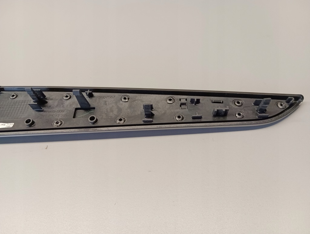 фото №5, Молдинг решётки обдув mercedes w204 07969-000