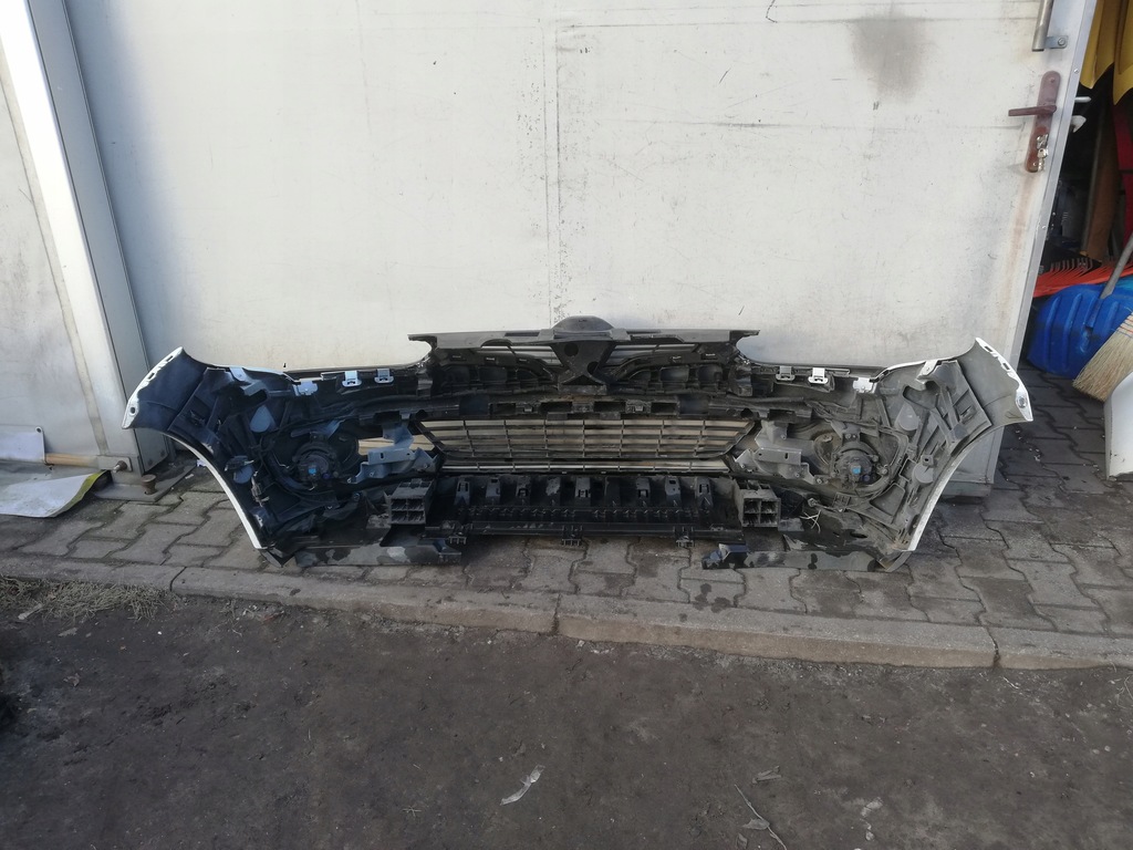 фото №6, Бампер передний renault megane iii lift 12-14