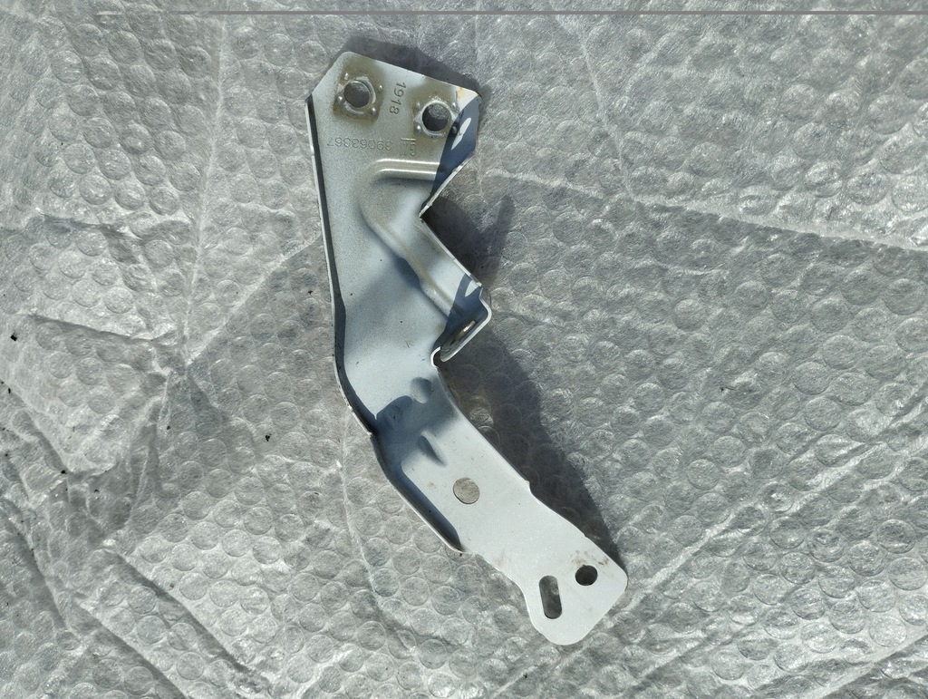 фото №1, Кронштейн кронштейн крыла левая opel insignia b