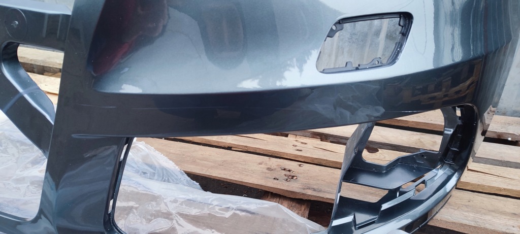 Купити Бампер перед передній audi q5 8r рестайлінг  06.12-12.16r ксенон lz7s подряпина