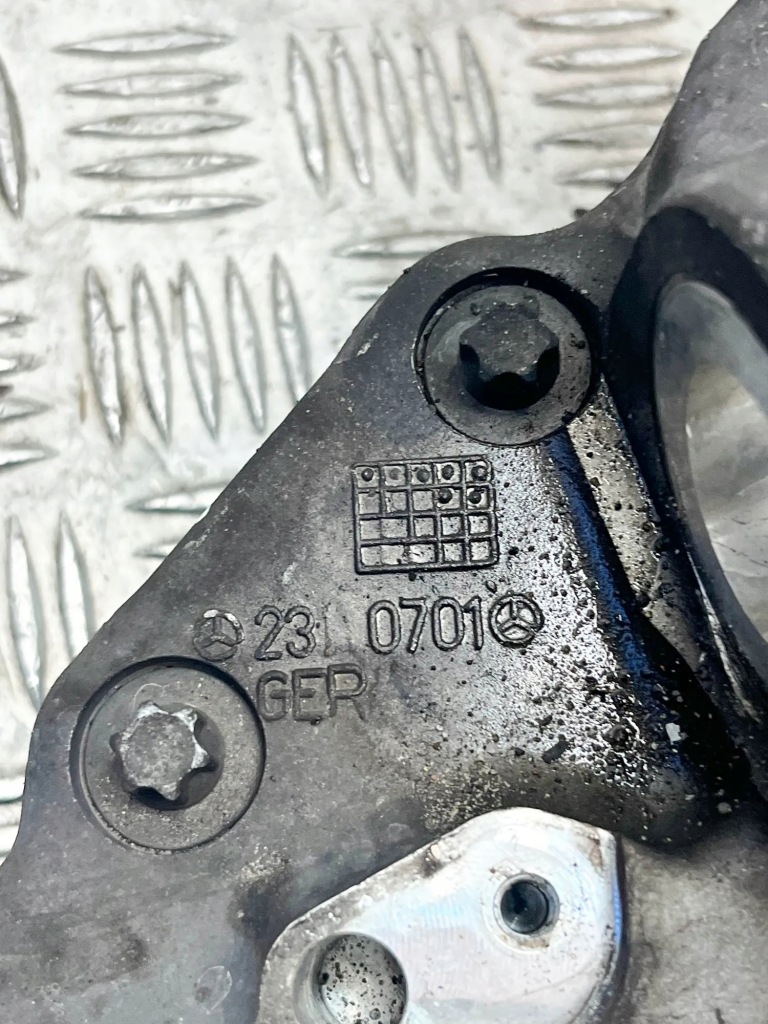 фото №9, Поворотный кулак передняя левая mercedes-benz sl r231 a2313320701 33572662 4.7l