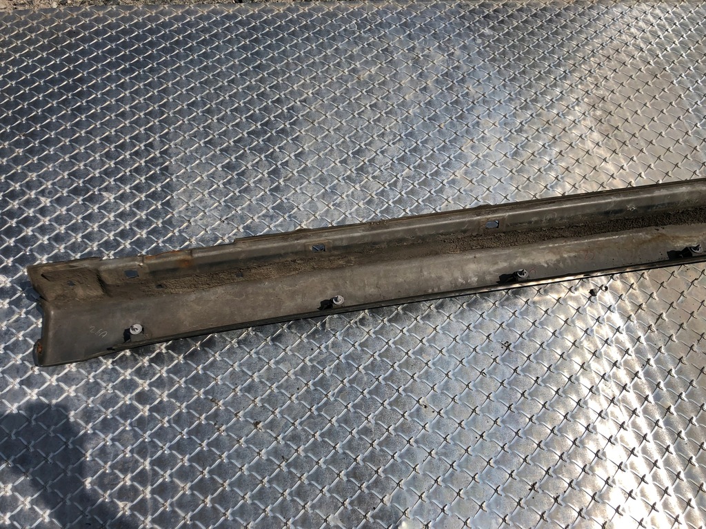 фото №7, Молдинг поріг ліва subaru legacy iv kombi 65z