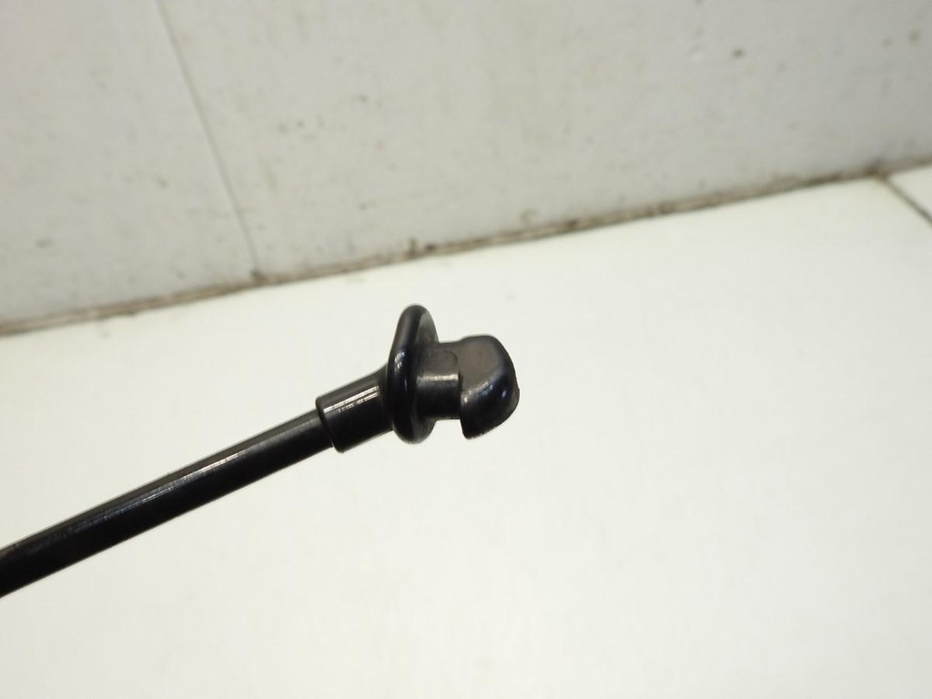 фото №3, Підпора капот toyota avensis iii t27