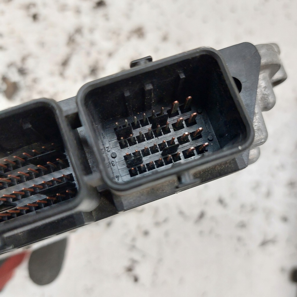 фото №11, Citroen c4 1,6 коробка модуль bsi + блок керування двигуна bosch 0281011630