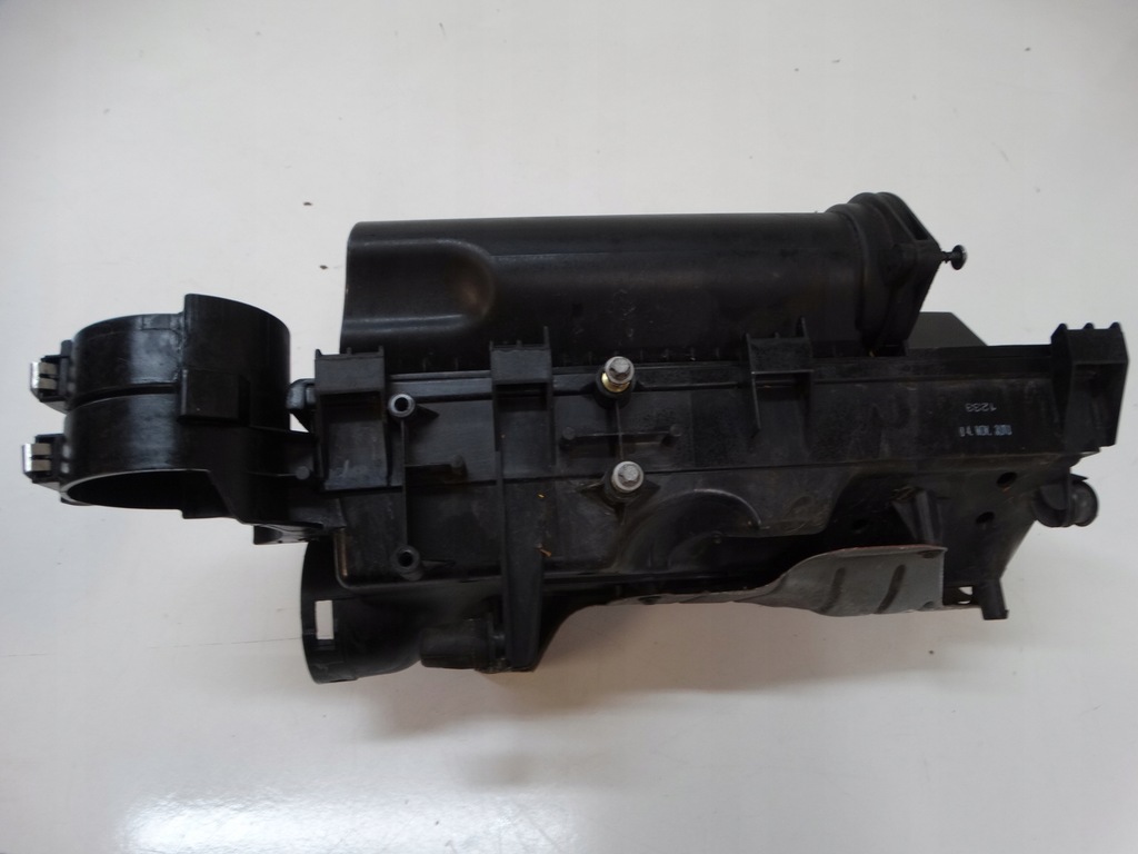 фото №10, Корпус фильтра воздуха mercedes w169 a6400900901
