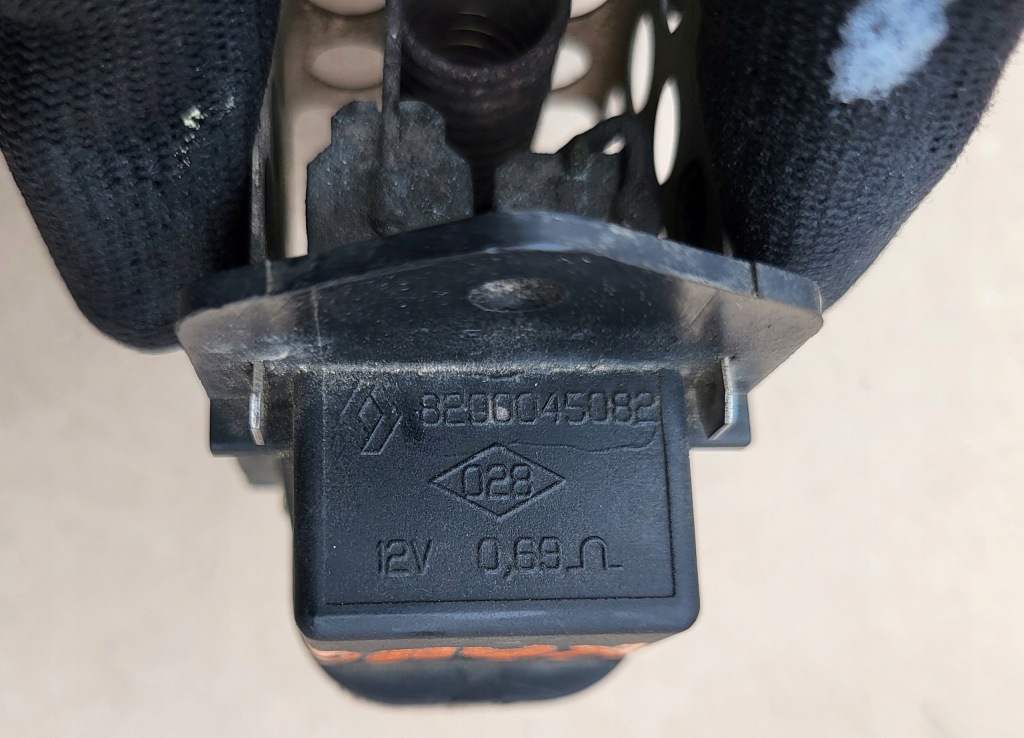 фото №3, Резистор резистор вентилятор renault kangoo i lift оригінальний номер 8200045082