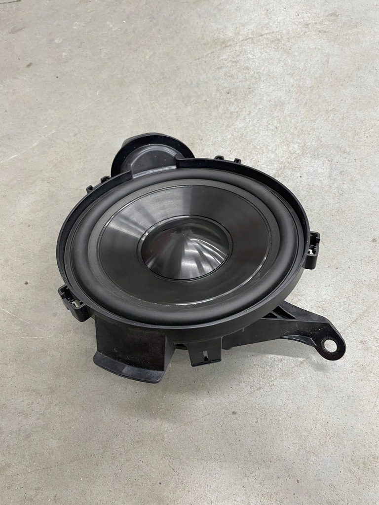 фото №5, Динамик audi a3 8y 8y0035382a alpine vietnam оригинал