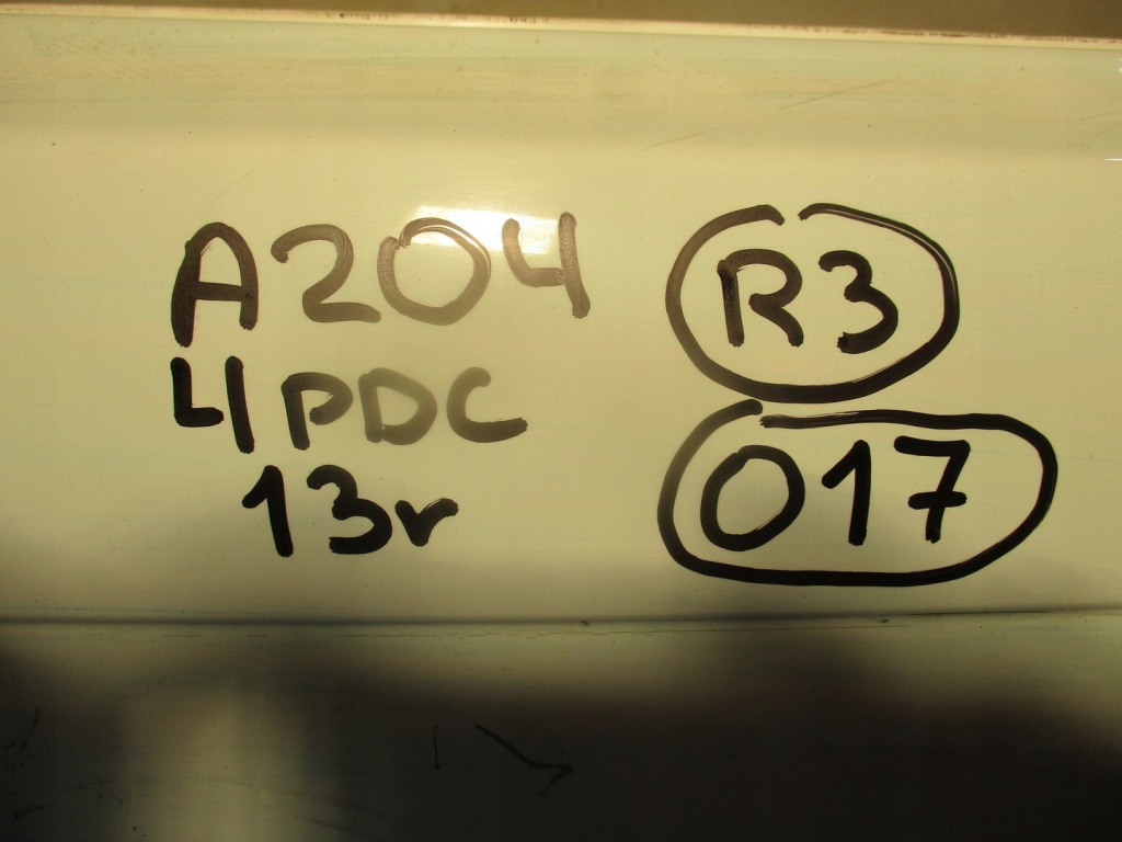 фото №9, Бампер задняя задний mercedes c klasa 204 sedan pdc