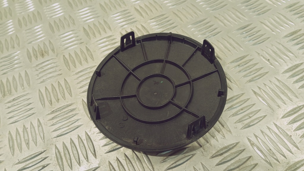 фото №10, Эмблема значок w бампер перед vw up 1s0 11-16 1s6853601e оригинал