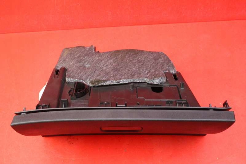 фото №5, Бардачок пассажира peugeot 308 1 i 08r