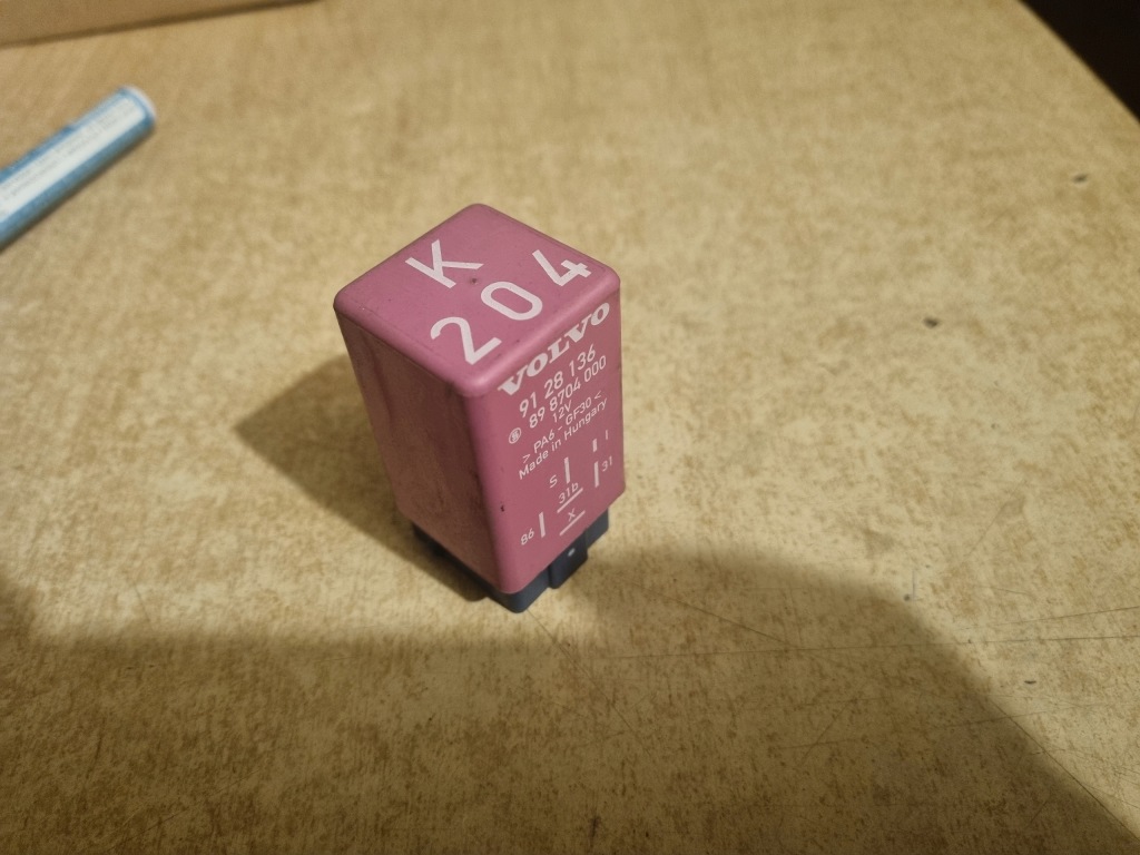 фото №1, Реле 204k volvo 850