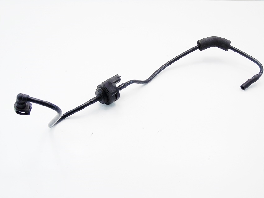 фото №1, Шланг трубка клапан топлива 1.6 ti c-max 2 focus 3