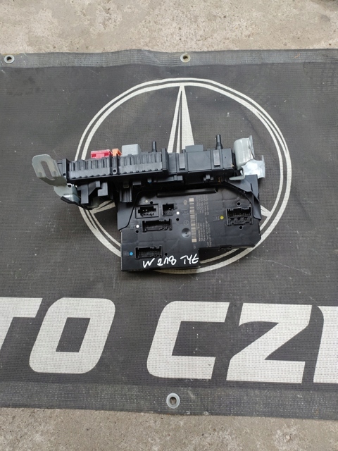 Купить Mercedes cls w218 модуль sam блок управления a2129060105