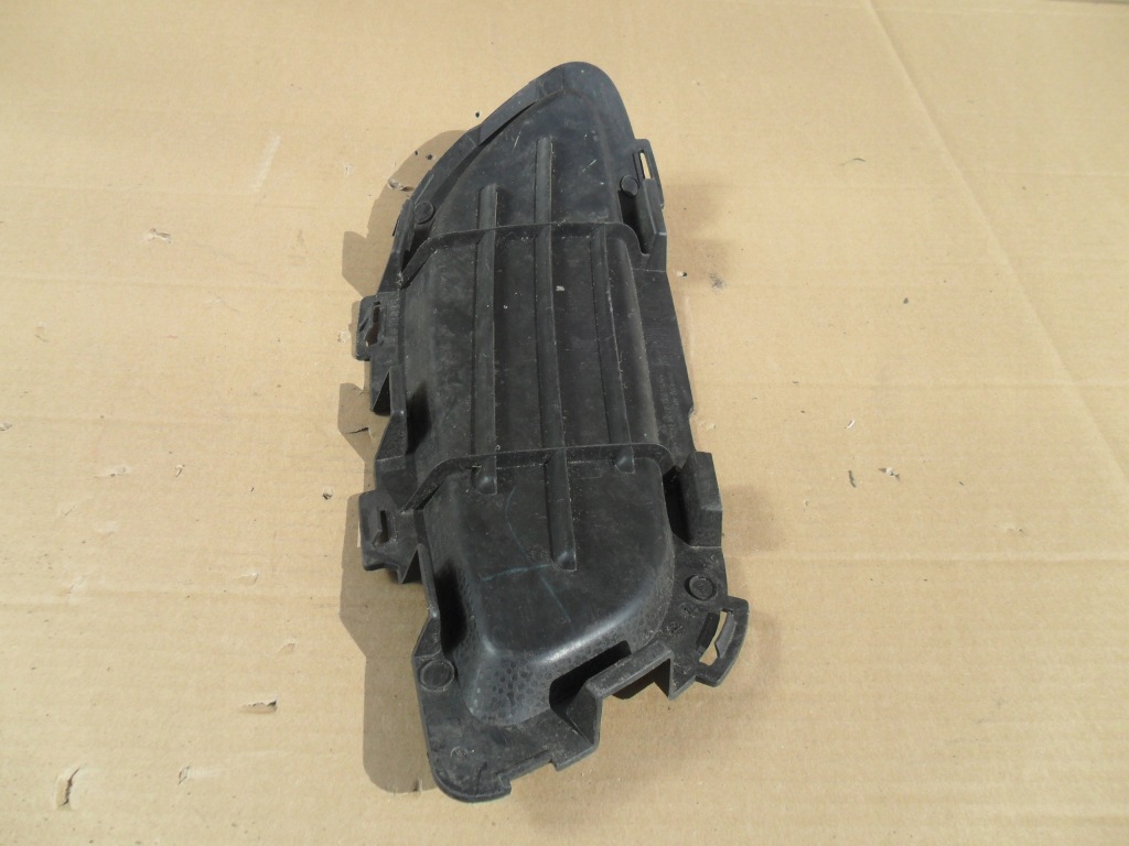 фото №15, Mercedes-benz оригинальный номер a2188851822 решётка решётка радиатора