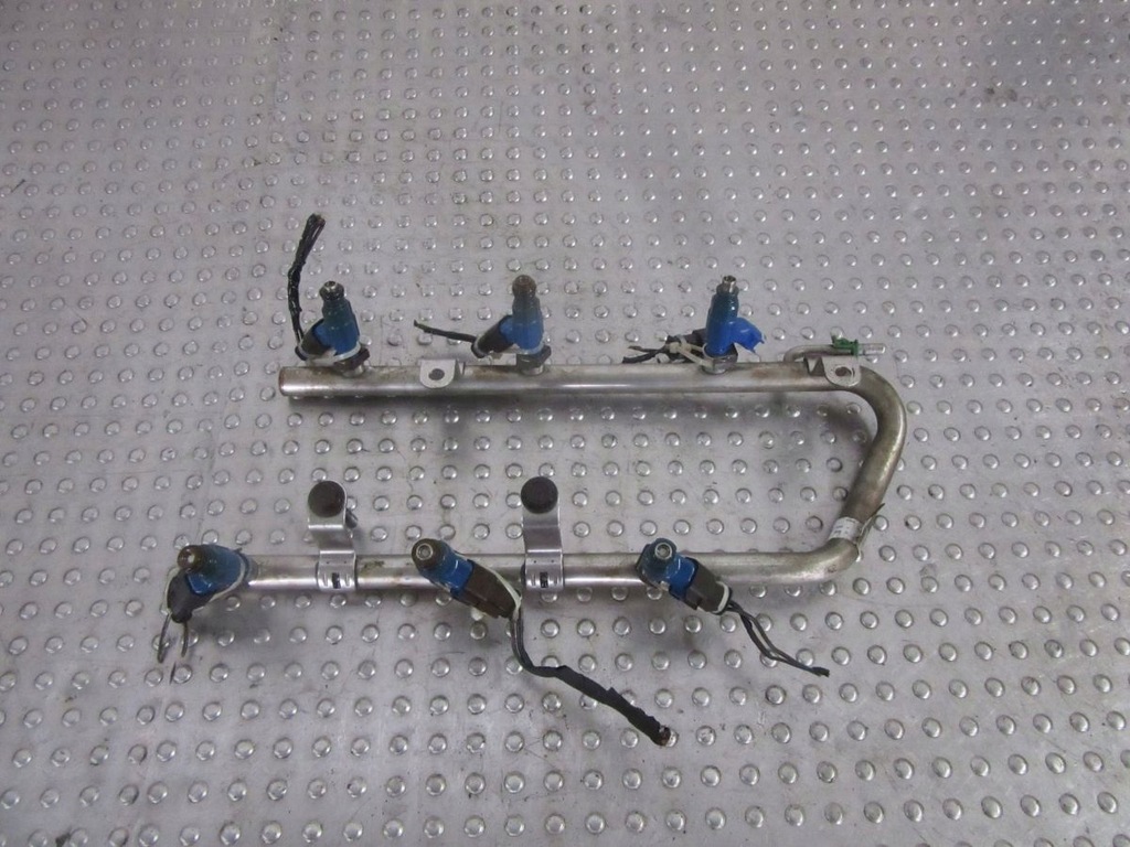 фото №8, Chrysler pacifica i 3.5i молдинг упорскування форсунки kpl