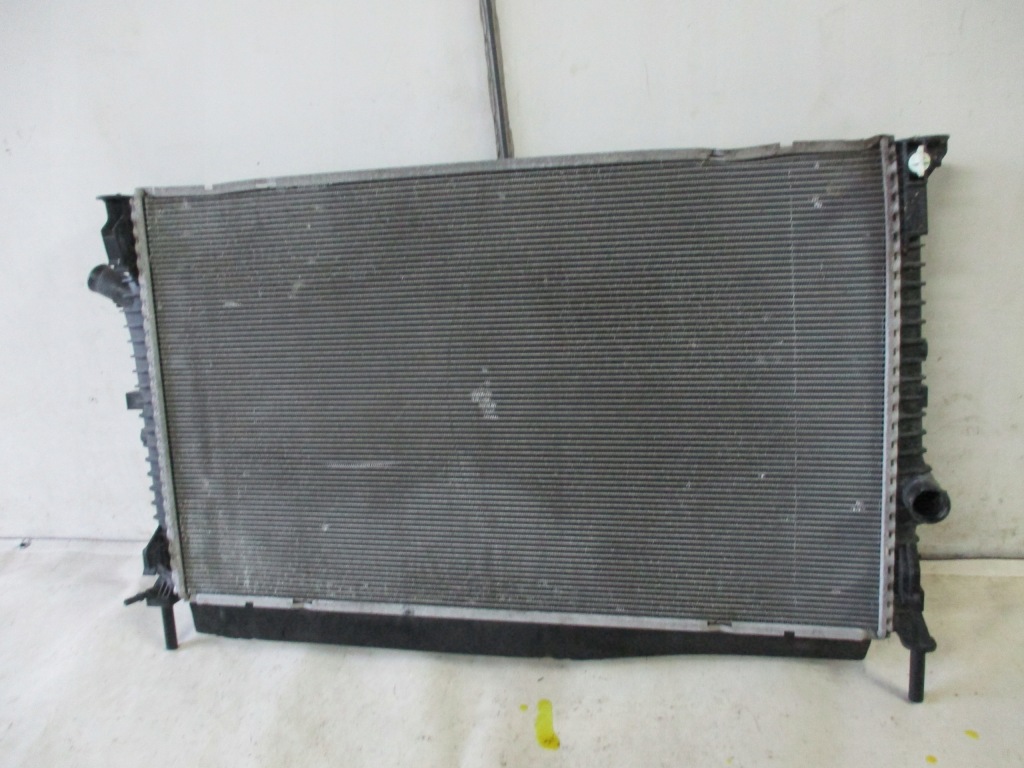 Купити Радіатор води кондиціонер кондиціонера ford transit mk8 2,2 tdci bk21-19710-ab