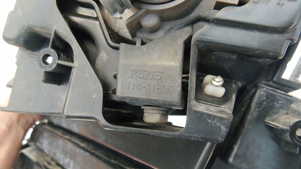 фото №11, Решётка бампера перед противотуманная фара поворотник mazda cx-7 lift правая