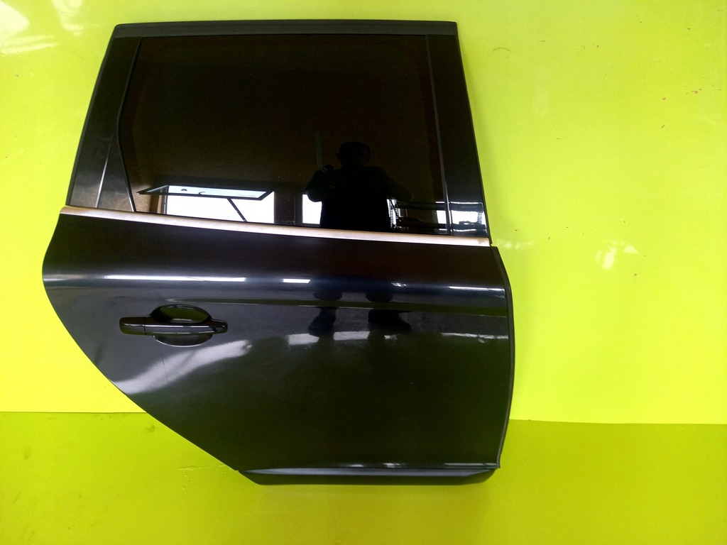 фото №1, Дверь правый задняя 452-46 volvo xc60 r-design 12r