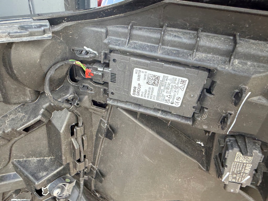 фото №16, Бампер bmw ix m набір kompletny радари датчики демонтаж оригінал