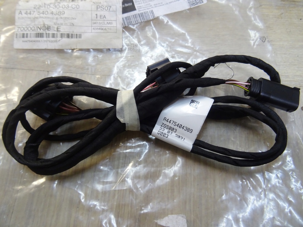 Купити Джгут перед радарів mercedes vito w447 447 a4475404389 нове оригінальний номер