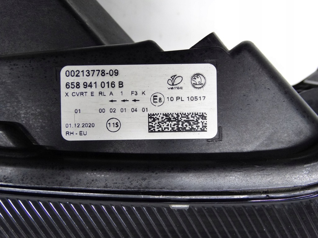 фото №13, Skoda kamiq 19- лампа full led правая 658941016b