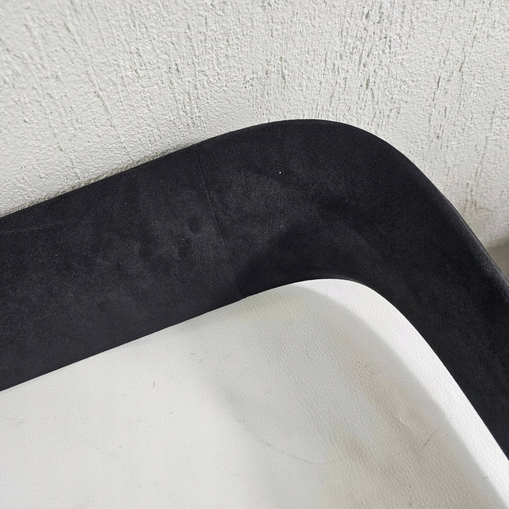 Верхній частина оббивка багажника tesla model x plaid 2022r 1635676-88-a Недорого