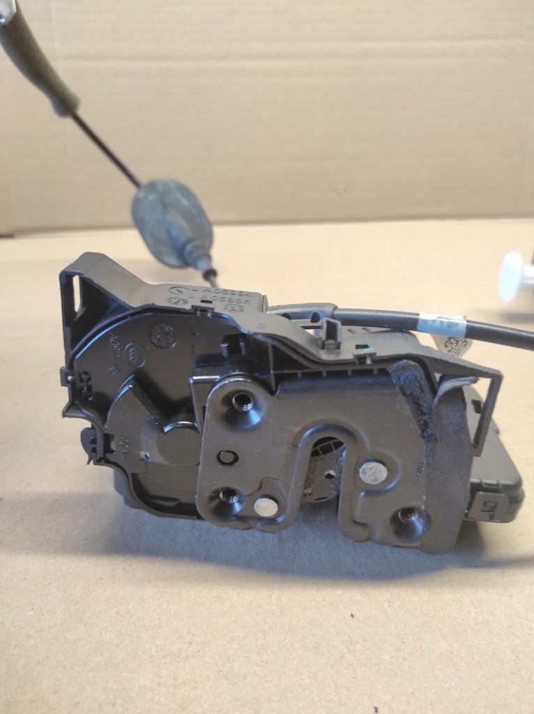 фото №3, Замок дверь левый задняя 4 pin renault talisman 825034043r