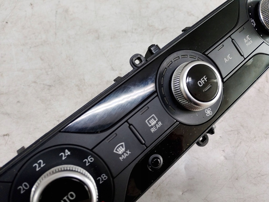 фото №5, Audi панель кондиционера 8w0820043q europa