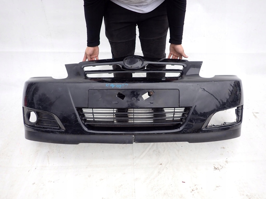 фото №1, Toyota corolla e12 hb lift 04- бампер перед