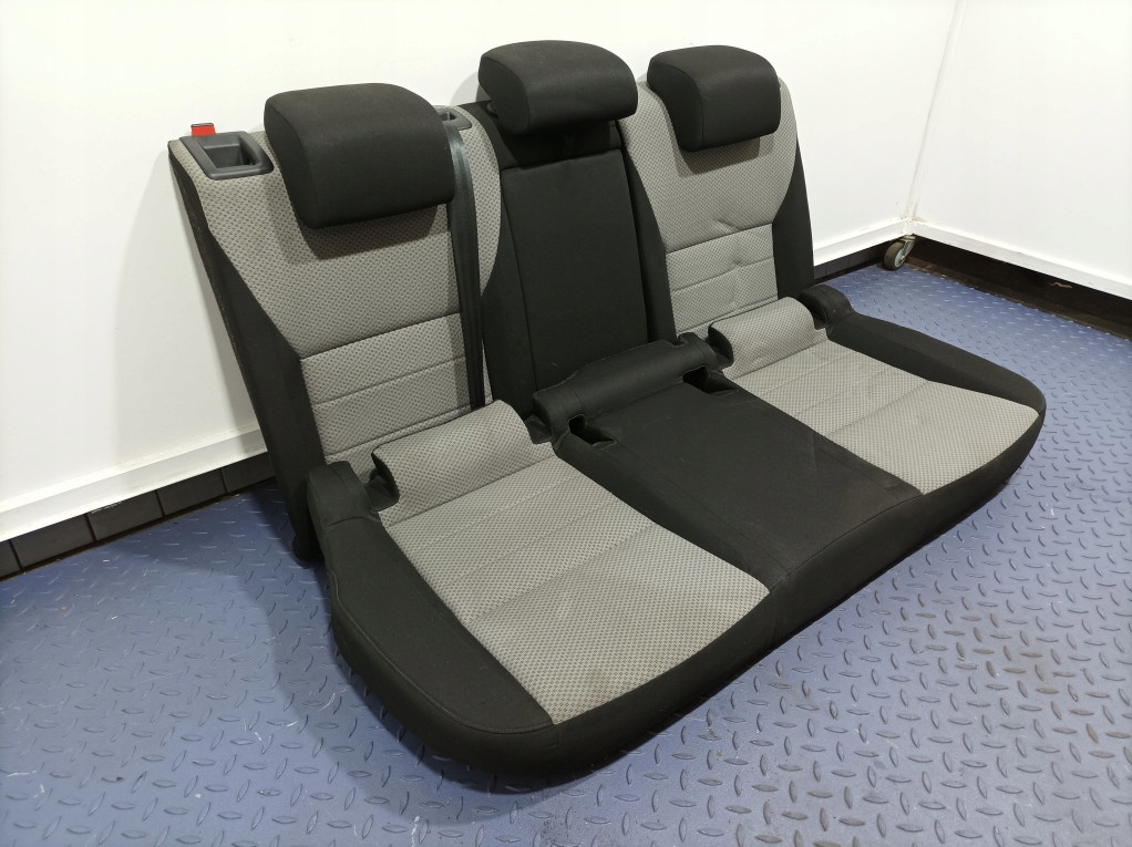 фото №7, Skoda octavia iii liftback сидіння спинка заднє сидіння задня