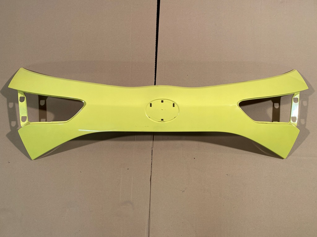 фото №1, Toyota yaris iii lift накладка кришки багажника 17-