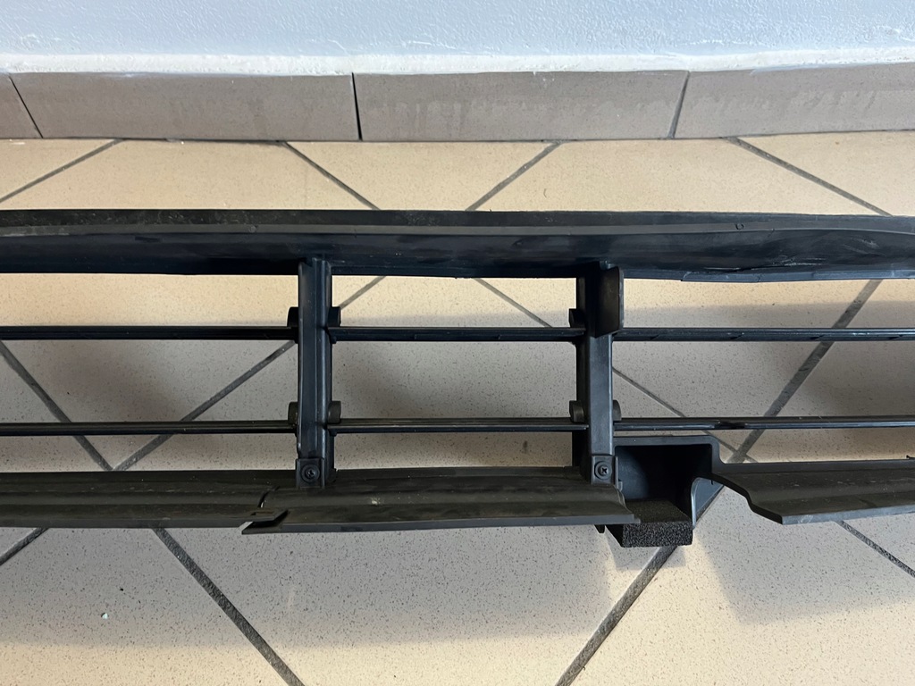 фото №12, Жалюзи шторка впуск воздуховод воздуха kia sportage 5 v 86960-r2200