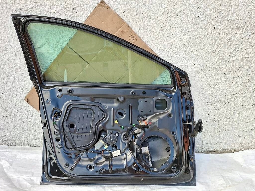 фото №13, Seat leon 5f fr 2014 дверь левая перед задняя передние задние чёрный lz9y