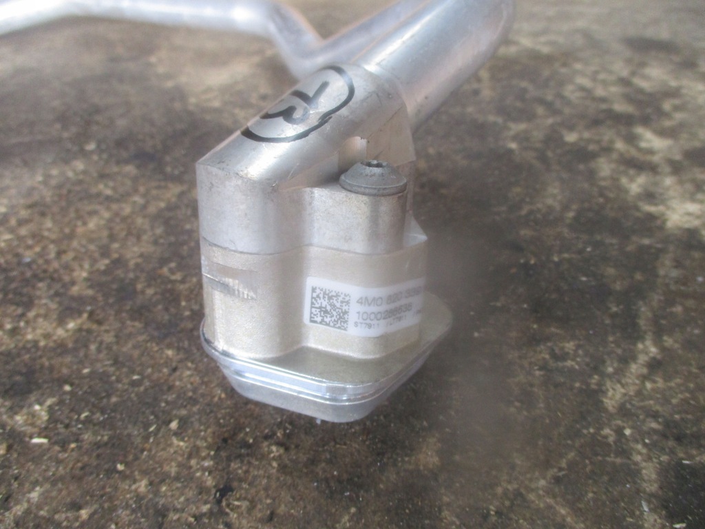 фото №8, Шланг кондиціонера 4m0816738m vw touareg iii