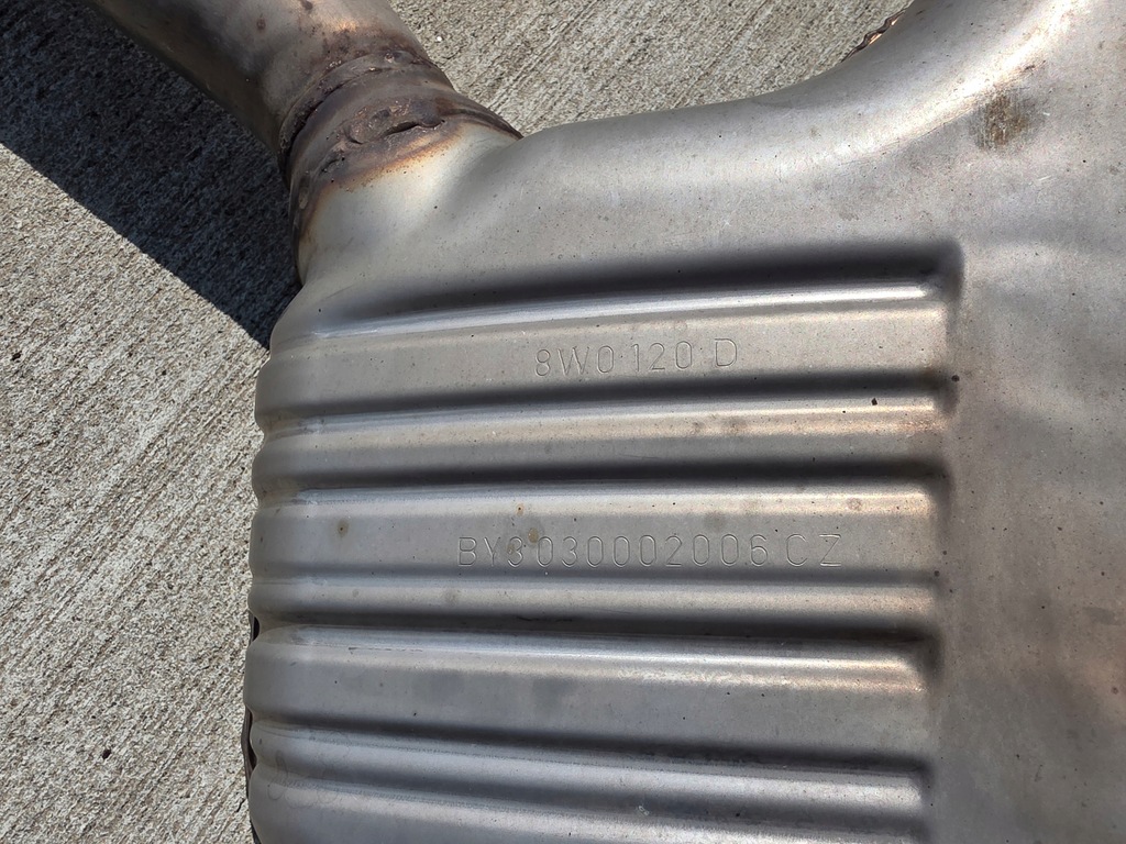 фото №14, Гаситель выхлоп комплект audi a4 b9 a5 8w 2.0 tdi 8w0253611r 8w0253411al !!!