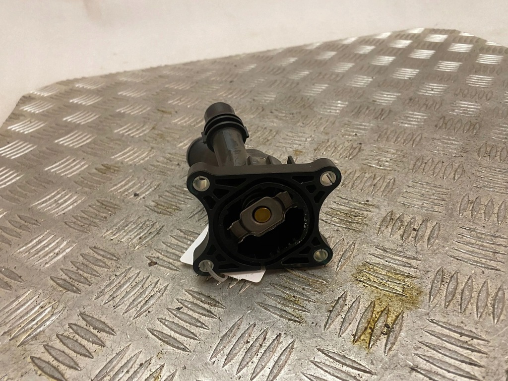 фото №10, Volvo xc90 2018 термостат / корпус термостата