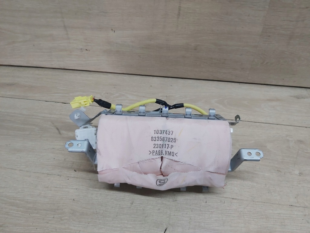 Купити Lexus is 2 200 220d подушка air bag панелі пасажира uk rhd піропатрон