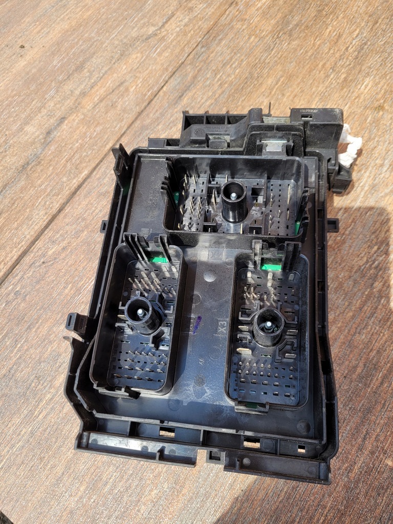 фото №8, Opel оригинальный номер 39040852