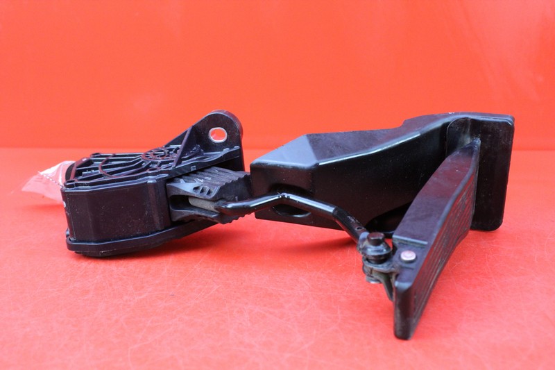 фото №6, Потенциометр педаль газа honda civic 8 viii 1.3 hybrid usa 95 km 06-11