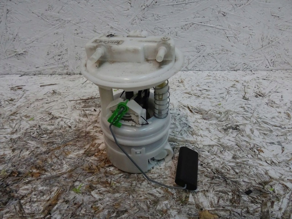 фото №1, Dacia sandero ii 0.9tce помпа топлива 172021904r